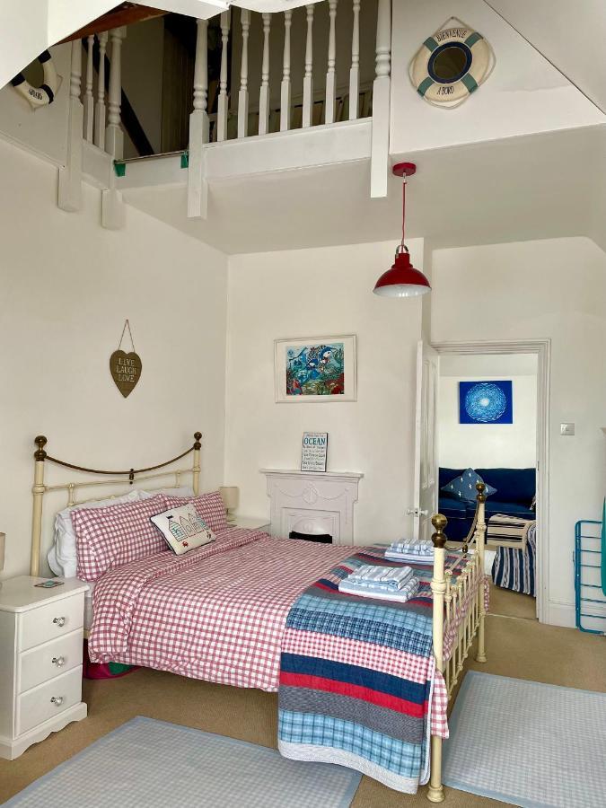 Apartamento Lyme Regis Renovated Period Seaside Flat Exterior foto